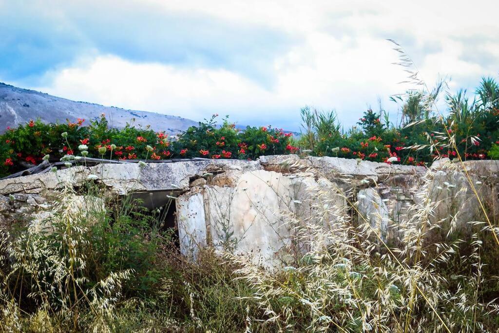 Villa Rania: Ευάερη Βίλα Με Θέα Τη Θάλασσα Ликсури Экстерьер фото